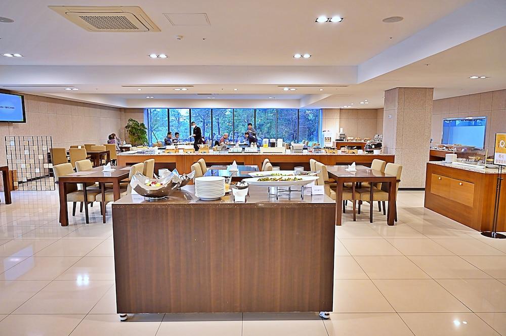 卢切维尔酒店 西归浦市 外观 照片